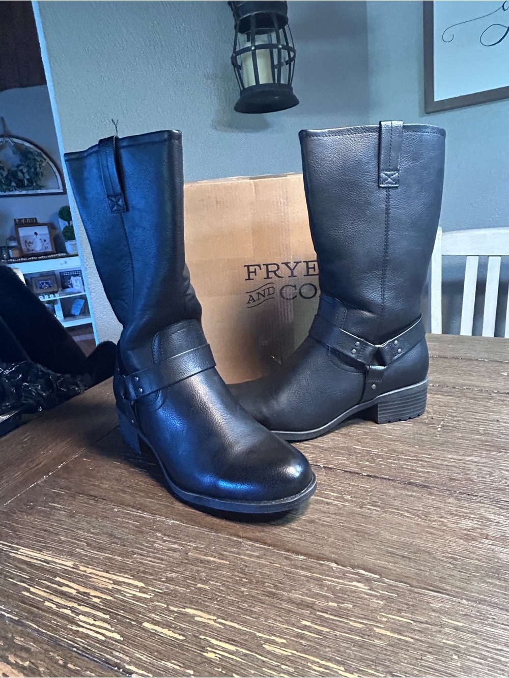 Like new! Frye & co. Eveline harness boots size 8